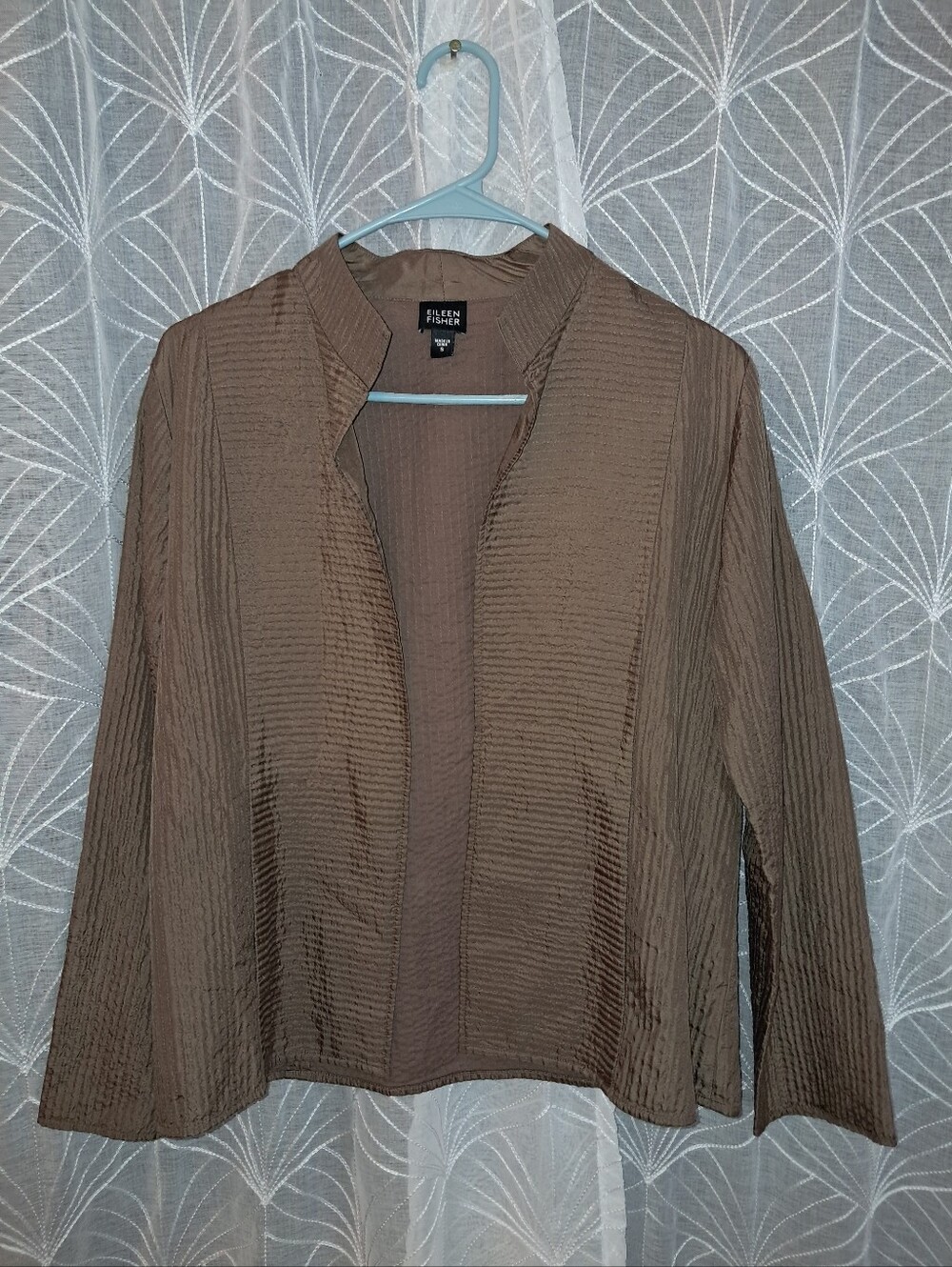 Eileen Fisher brand Women's size small, 100% silk open cardigan with pockets